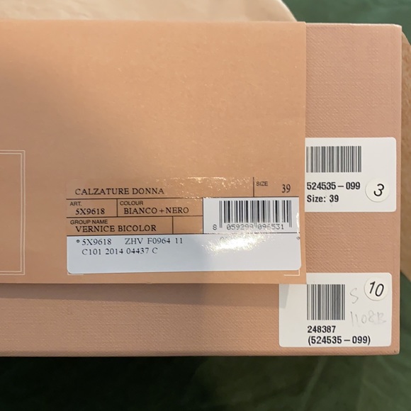 Miu Miu Vernice Bicolour heels BNIB 39 - Picture 3 of 9